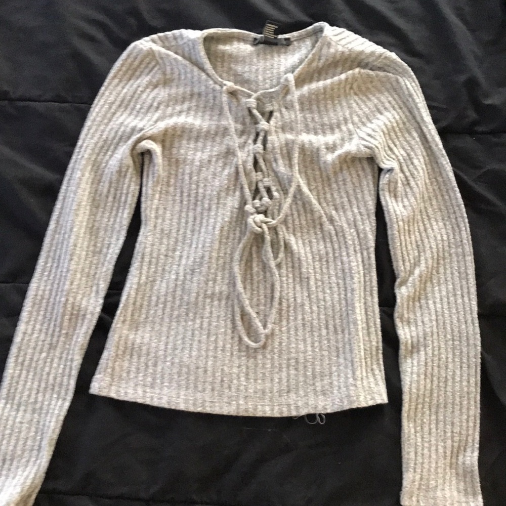 Grey long sleeve sweater top